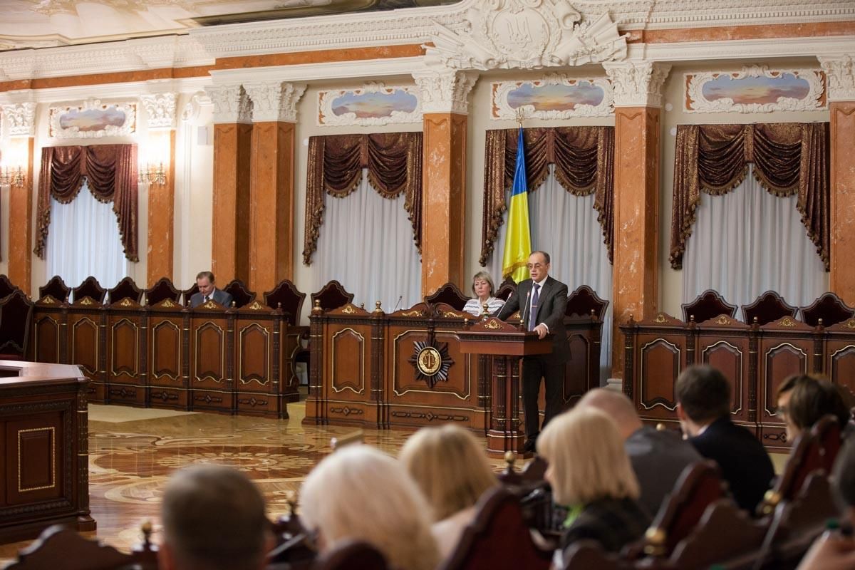 Венеціанська комісія ухвалила рішення щодо судового закону Венеціанська комісія ухвалила рішення щодо судового закону