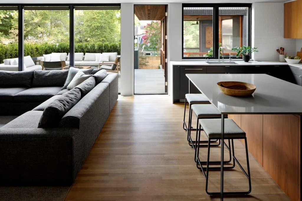 Дизайн інтер'єру досить мінімалістичний Дизайн інтер'єру досить мінімалістичний