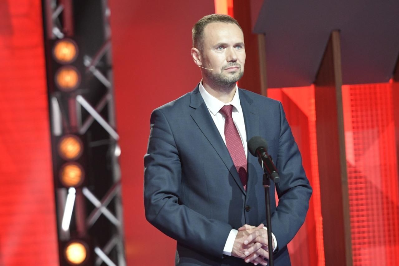 В Україні на самоізоляції перебувають понад 100 тисяч учнів і 320 шкіл В Україні на самоізоляції перебувають понад 100 тисяч учнів і 320 шкіл