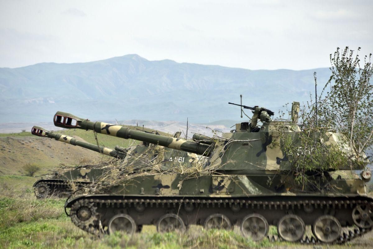 Конфлікт у Нагірному Карабасі: "репетиція" великої війни між Росією й НАТО Конфлікт у Нагірному Карабасі: "репетиція" великої війни між Росією й НАТО