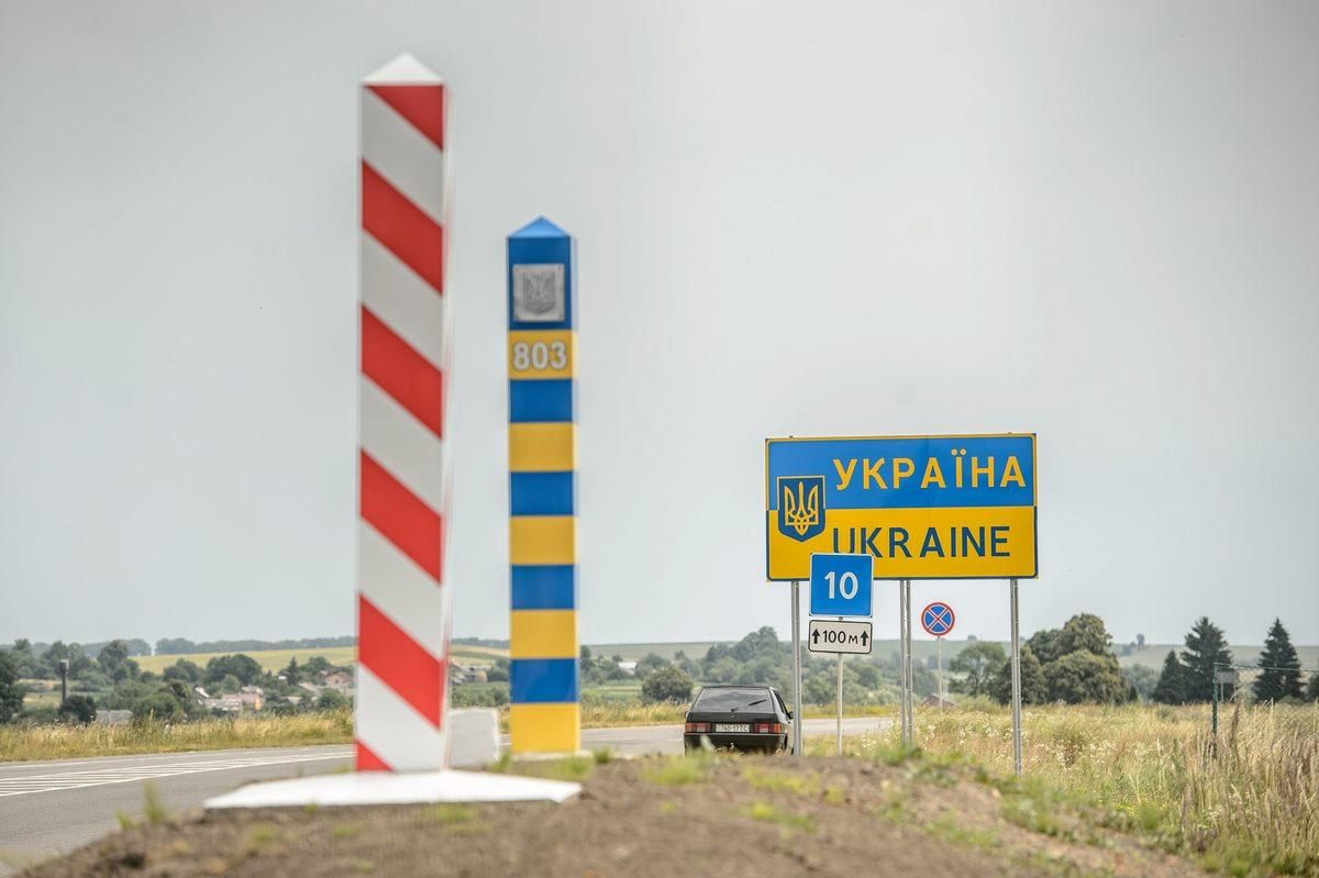 Україна готова видати Польщі дозволи на ексгумації, але є умова