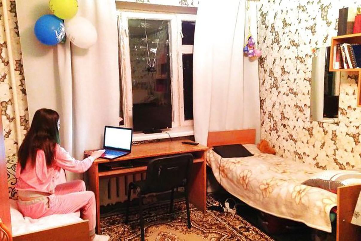 Студенты из Крыма и Донбасса останутся в общежитиях на онлайн-обучения Студенты из Крыма и Донбасса останутся в общежитиях на онлайн-обучения