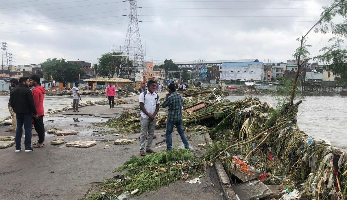 Потужна повінь в Індії: є жертви й руйнування - фото, відео Потужна повінь в Індії: є жертви й руйнування - фото, відео