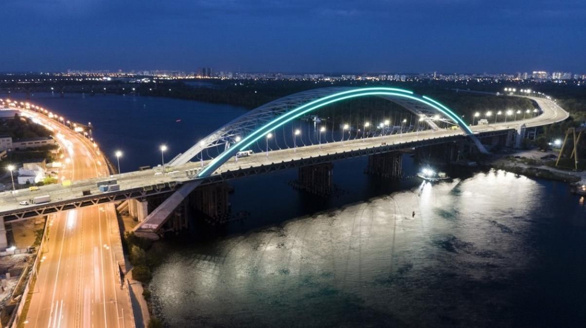 Кличко пообіцяв поєднати Подол із Троєщиною мостом до кінця жовтня