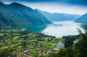 В эпицентре распространения коронавируса в Италии ввели новые ограничения: что запретили