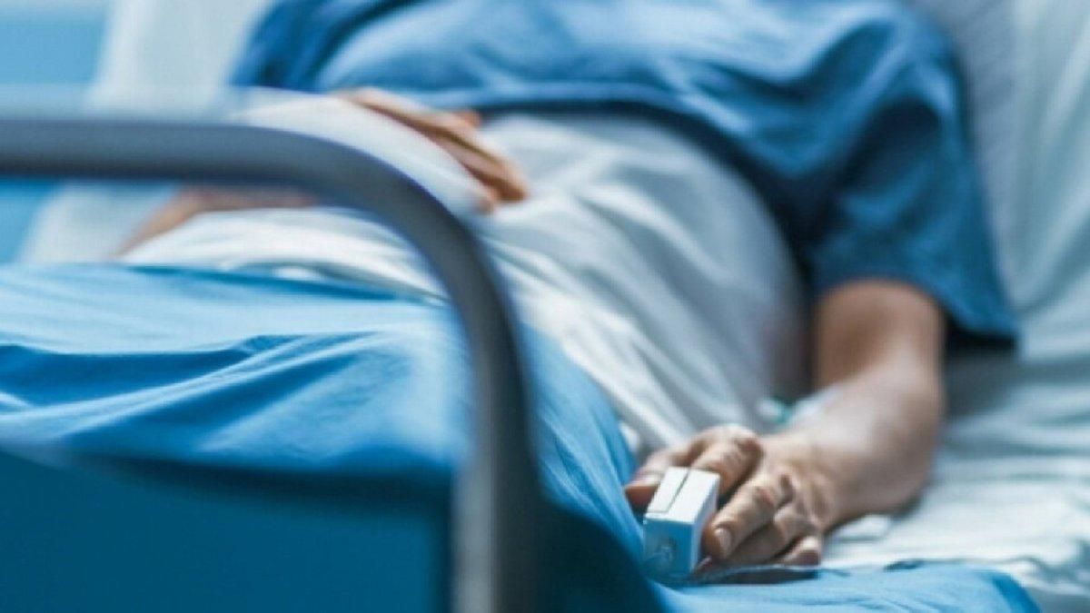 Хто в Україні найчастіше помирає від COVID-19: статистика МОЗ Хто в Україні найчастіше помирає від COVID-19: статистика МОЗ