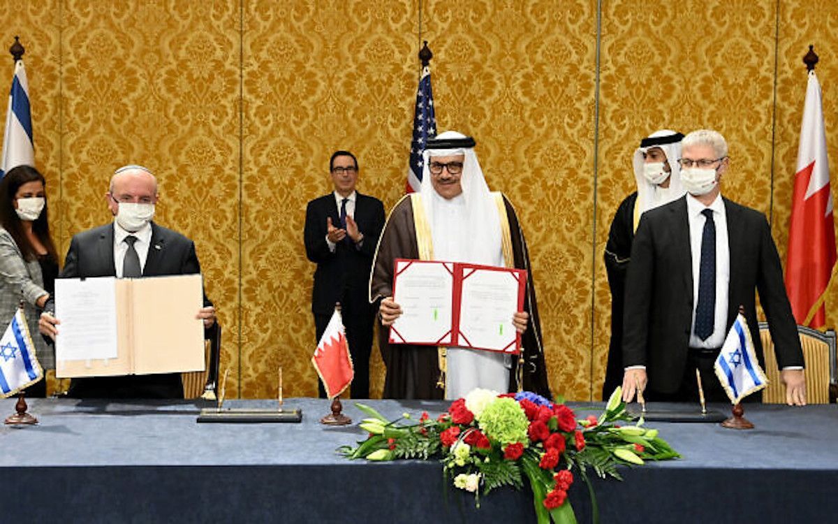 Израиль и Бахрейн официально заключили соглашение о мире