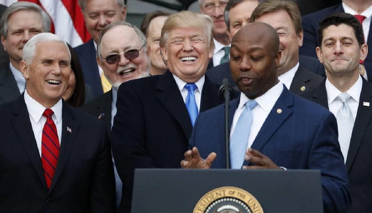 США выбросили аппараты ИВЛ, которые "с любовью" дарил Путин США выбросили аппараты ИВЛ, которые "с любовью" дарил Путин