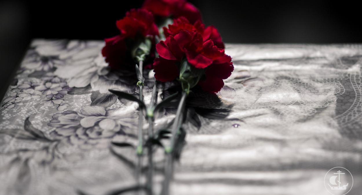 В США девушка ожила в похоронном бюро, а через 8 недель умерла