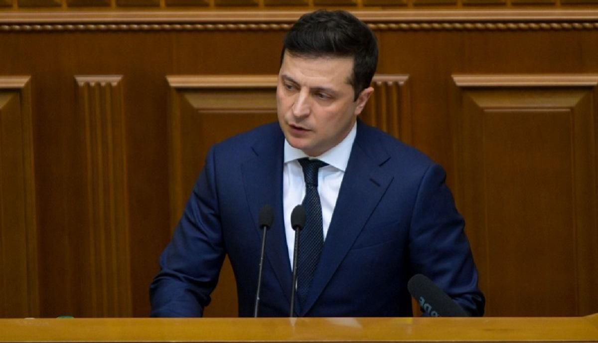 Зеленський в Раді відзвітував про боротьбу з коронавірусом Зеленський в Раді відзвітував про боротьбу з коронавірусом