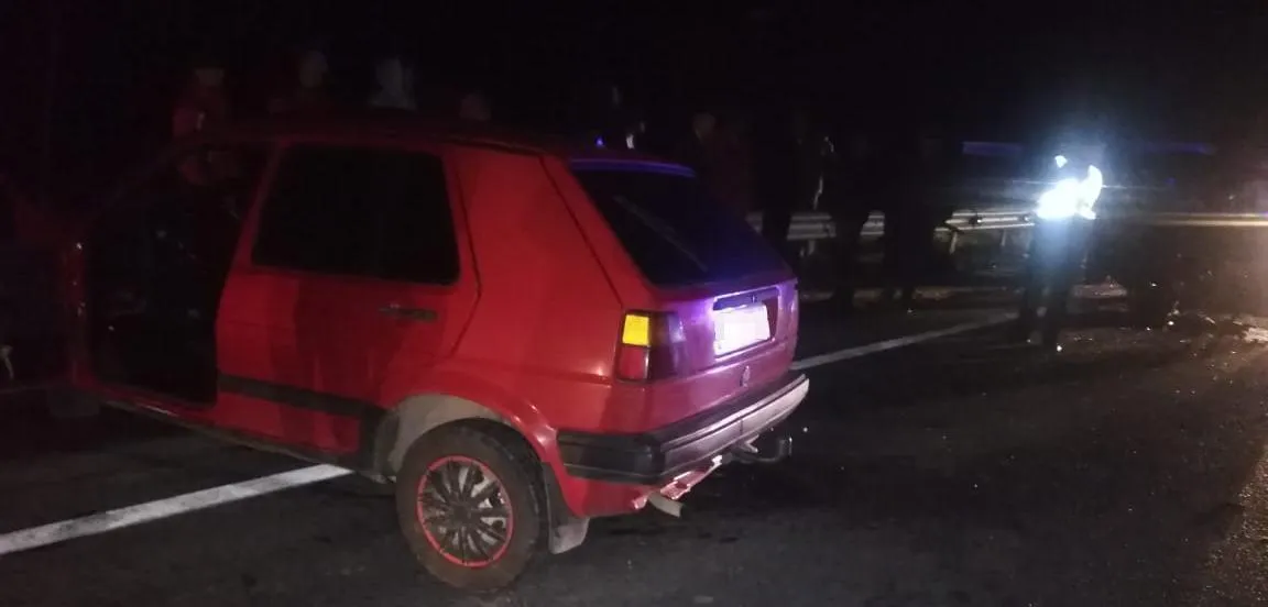 Смертельна ДТП на трасі Київ – Чоп: загинуло подружжя – фото Смертельна ДТП на трасі Київ – Чоп: загинуло подружжя – фото