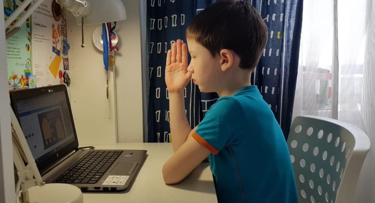 Учні в червоній зоні після канікул навчатимуться дистанційно, – МОН Учні в червоній зоні після канікул навчатимуться дистанційно, – МОН