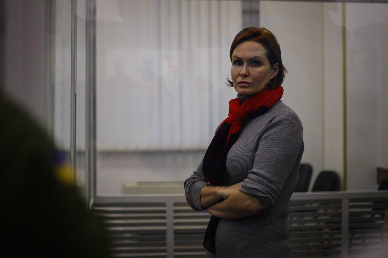 На Юлію Кузьменко наділи електронний браслет На Юлію Кузьменко наділи електронний браслет