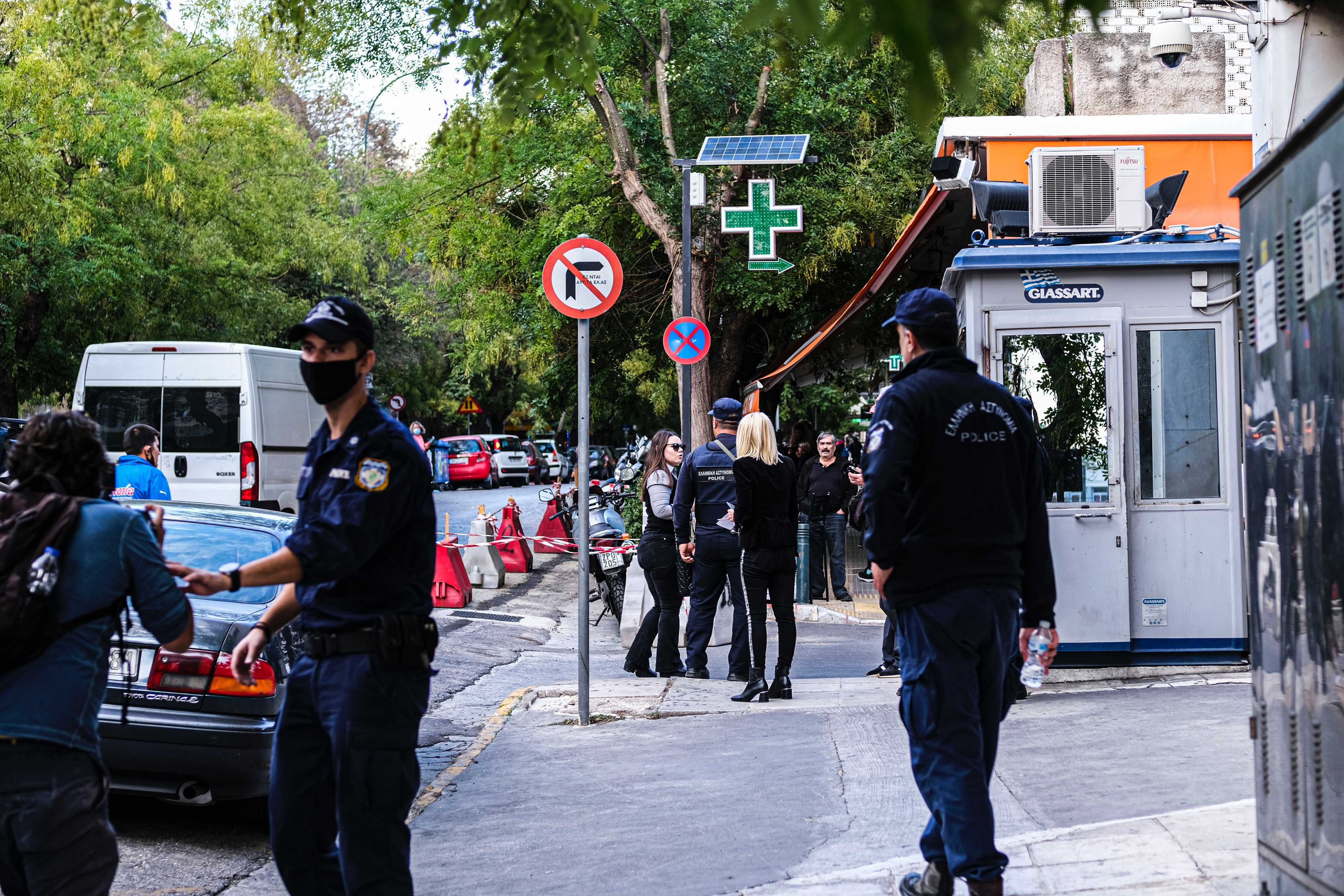 Греція посилює карантин через коронавірус Греція посилює карантин через коронавірус