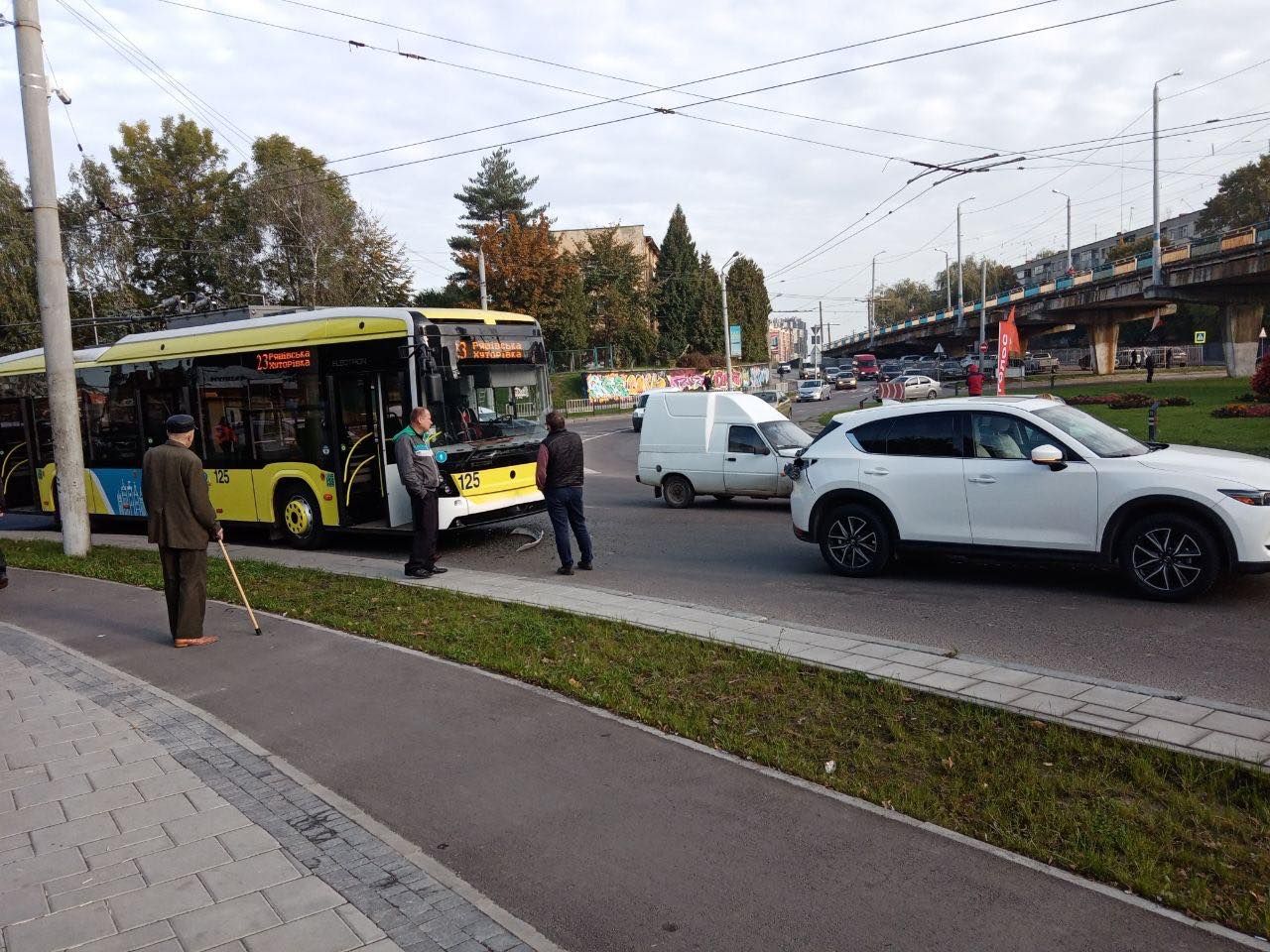 Во Львове запустили троллейбус по новому маршруту: детали маршрута