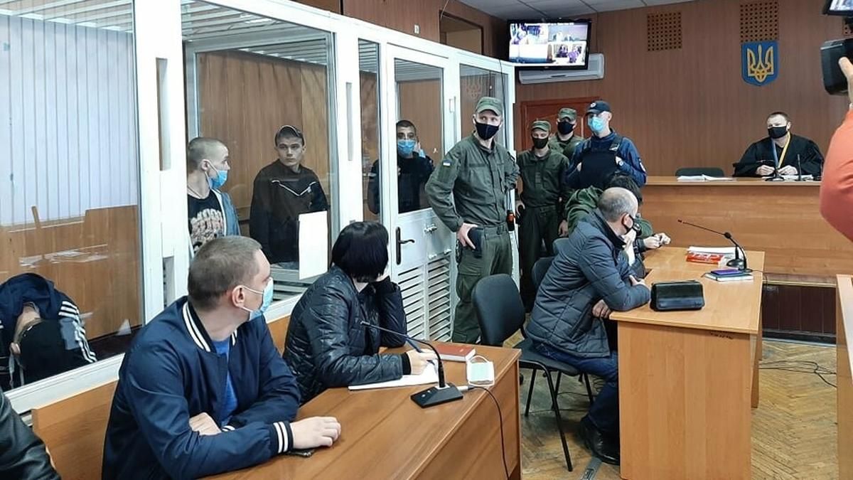 В Одесі під час суду семеро ув'язнених порізали собі вени