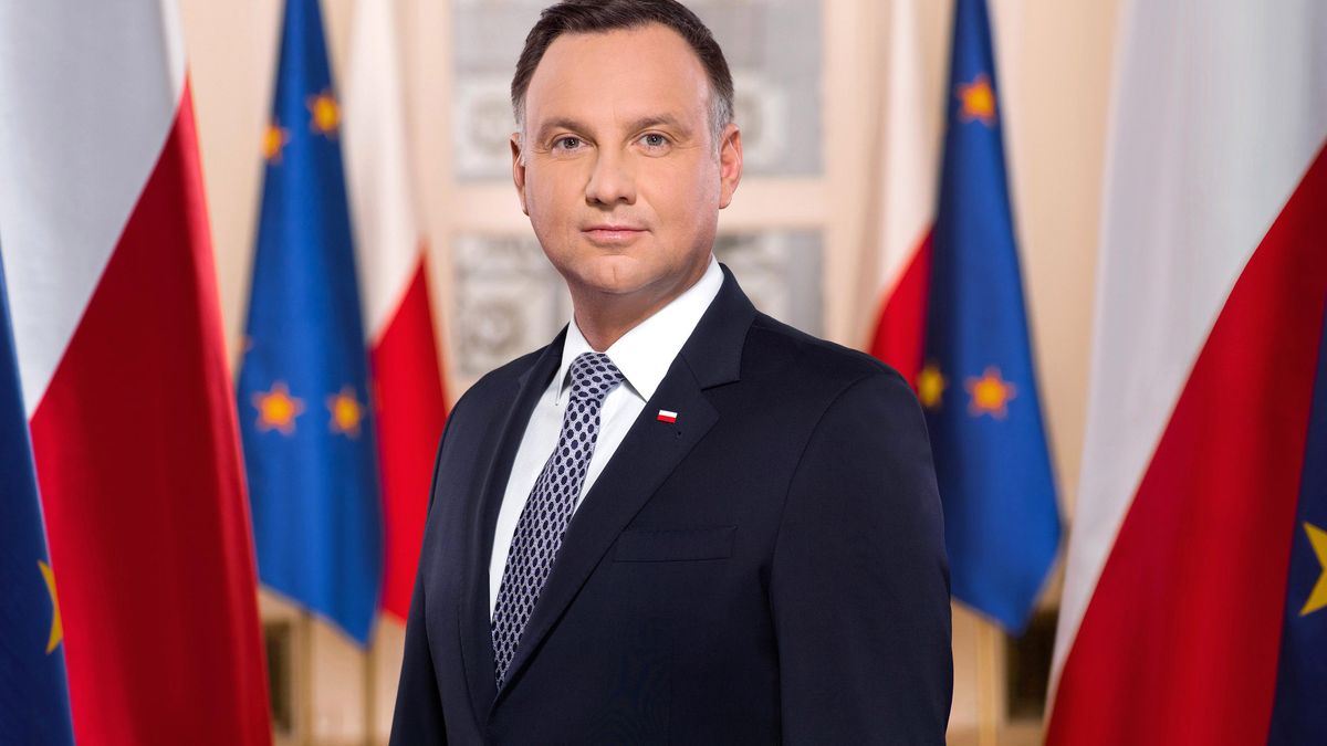Президент Польши Анджей Дуда заболел COVID-19