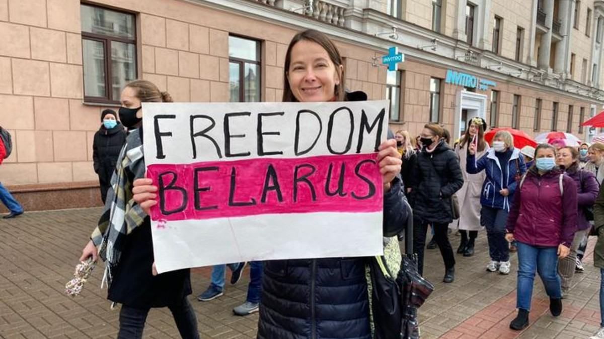 В Минске 24 октября 2020 прошел женский марш: фото, видео В Минске 24 октября 2020 прошел женский марш: фото, видео