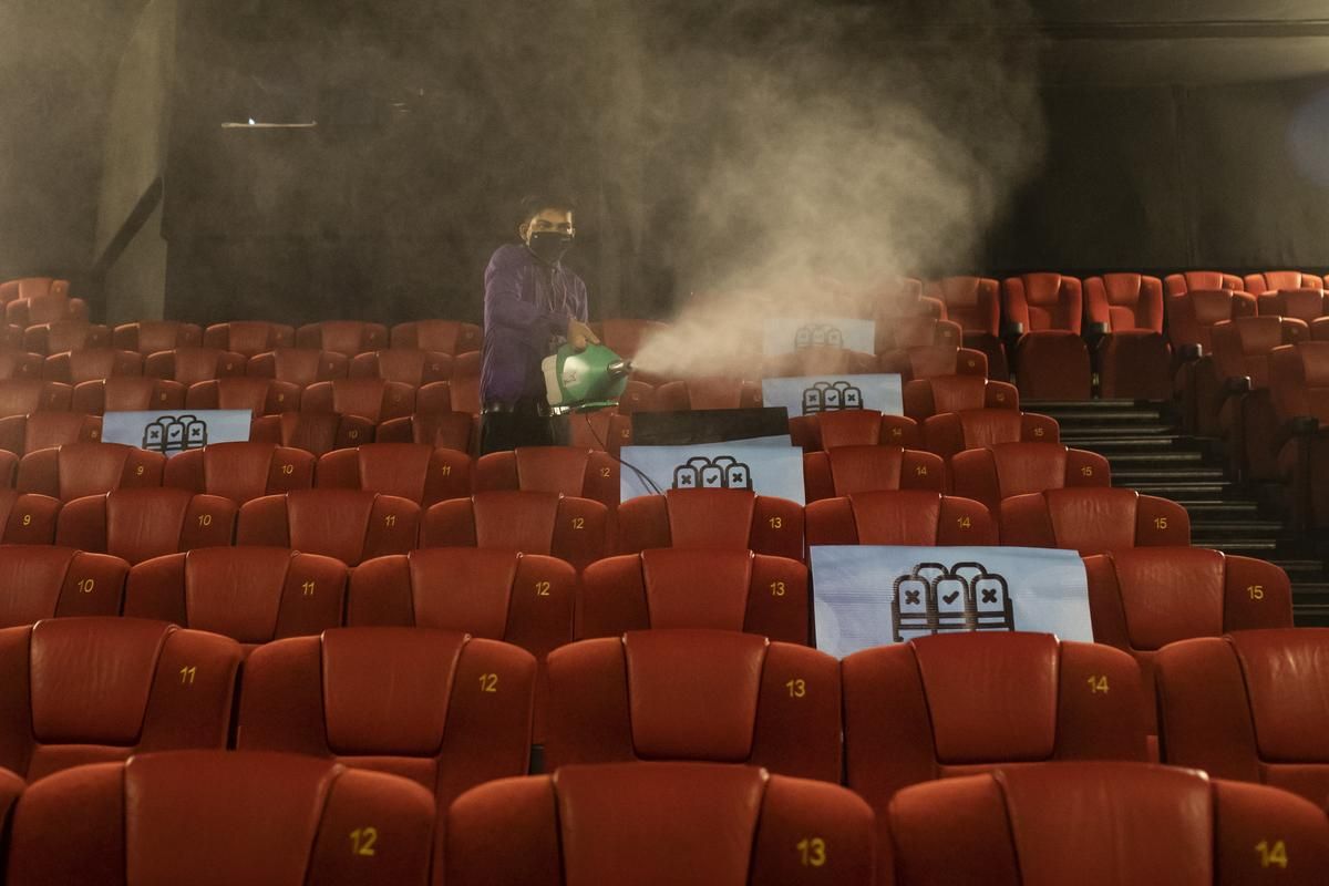 В Украине в красной зоне карантина заработают кинотеатры