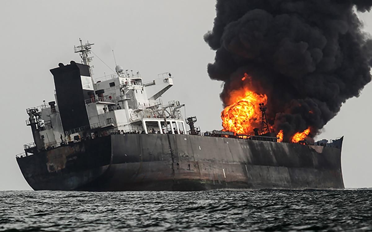 Взрыв на российском танкере в Азовском море 24 октября 2020