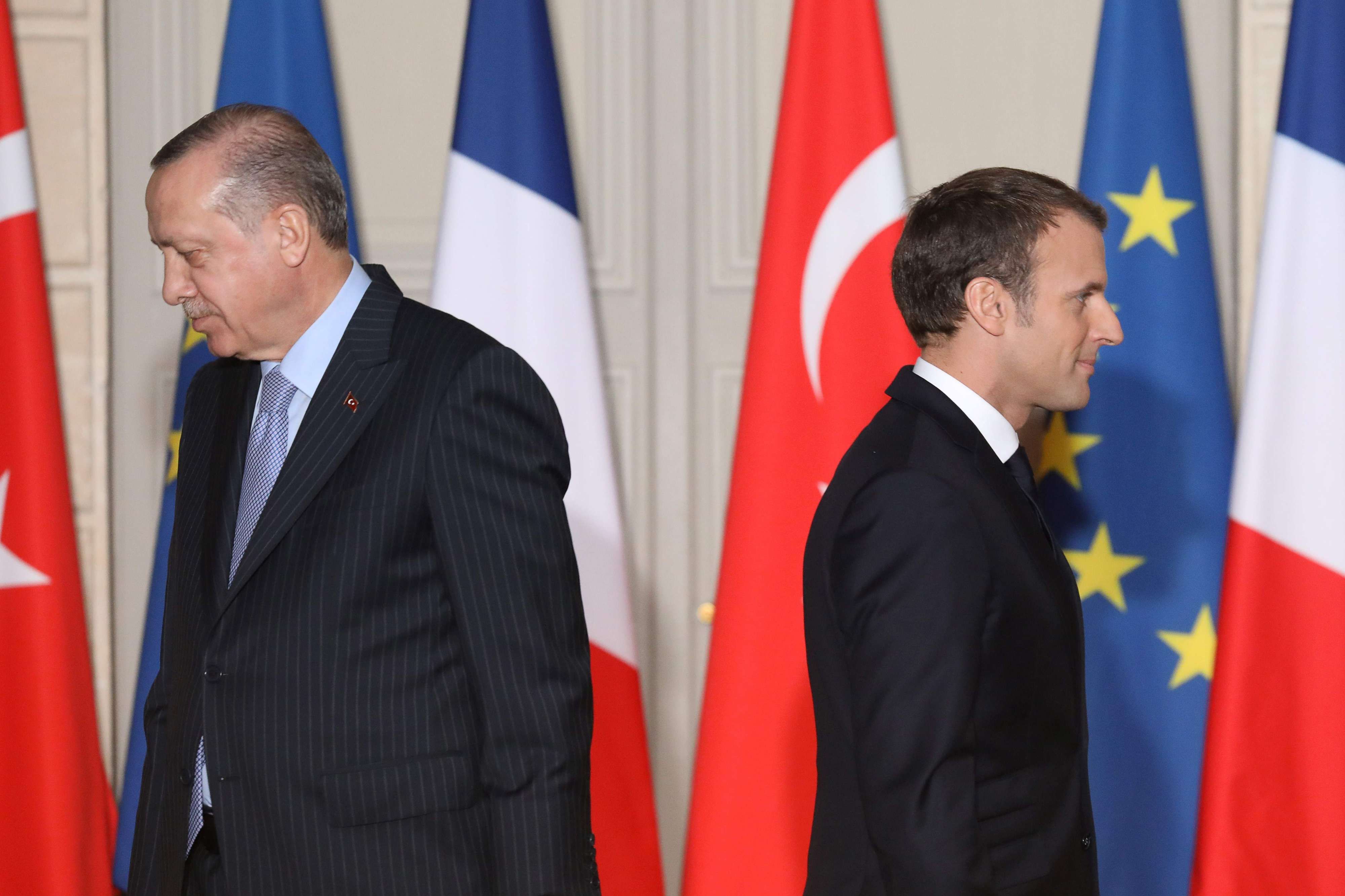 Опасная спираль конфронтации: В Евросоюзе отреагировали на скандал между Эрдоганом и Макроном