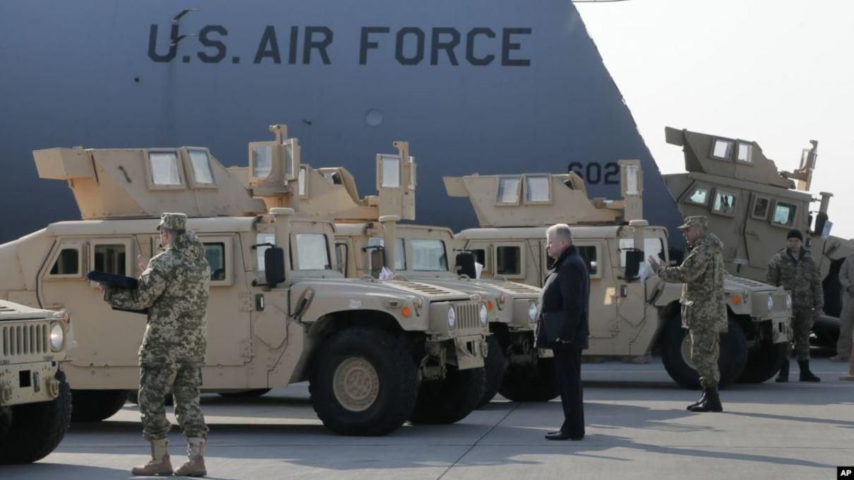 Военным из США ограничили передвижение в Украине, Грузии и Германии Военным из США ограничили передвижение в Украине, Грузии и Германии