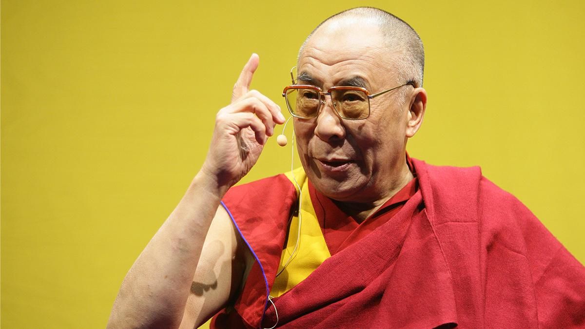4 важливі цитати Далай-лами про освіту та виховання
