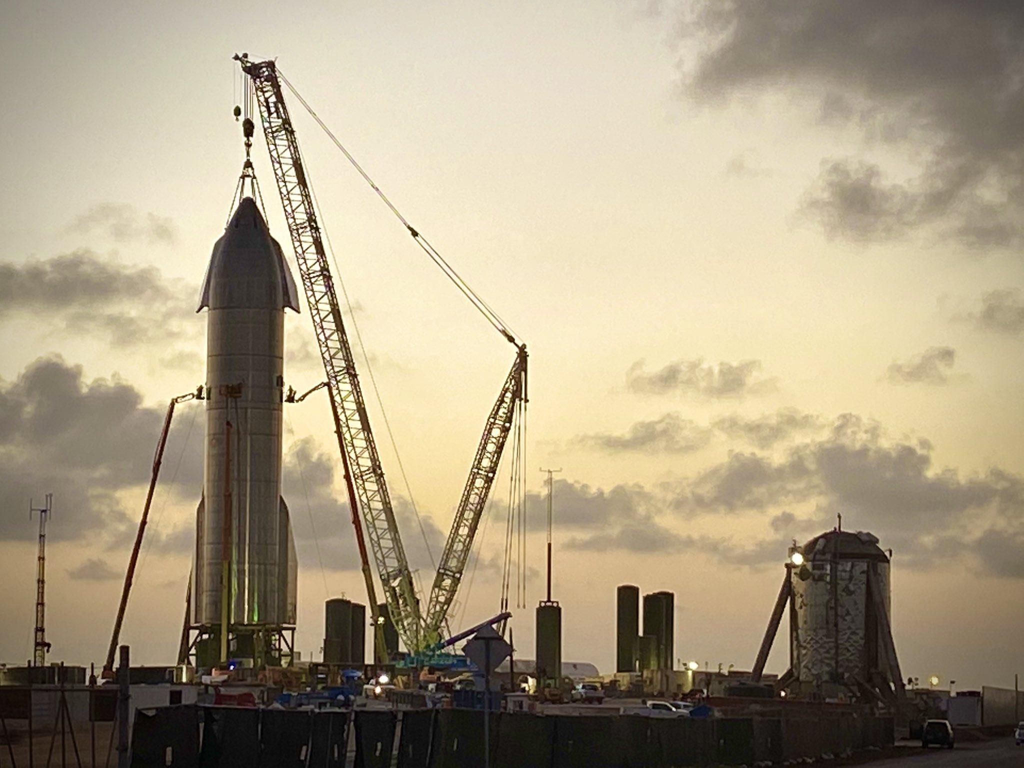 SpaceX собрала Starship: корабль готов к полету на 18 километров
