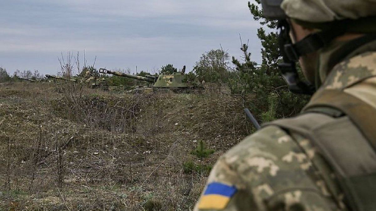 Бойовики тричі порушили перемир'я: як минула доба на Донбасі 