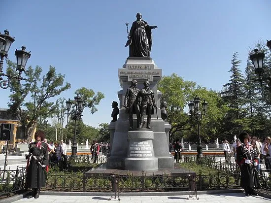 памятник Екатерине II в крыму памятник Екатерине II в крыму