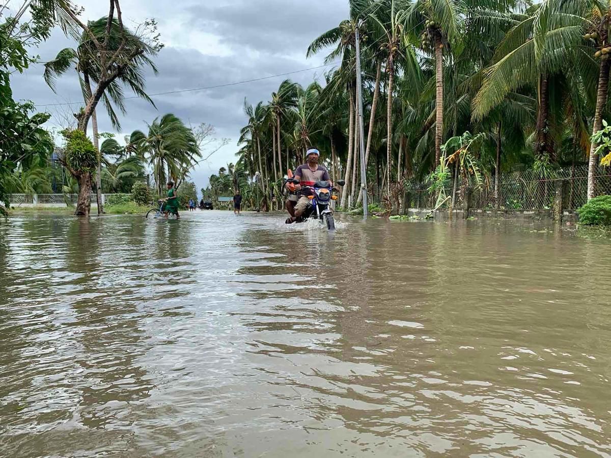 На В'єтнам суне смертоносний тайфун Молаве: що про нього відомо
