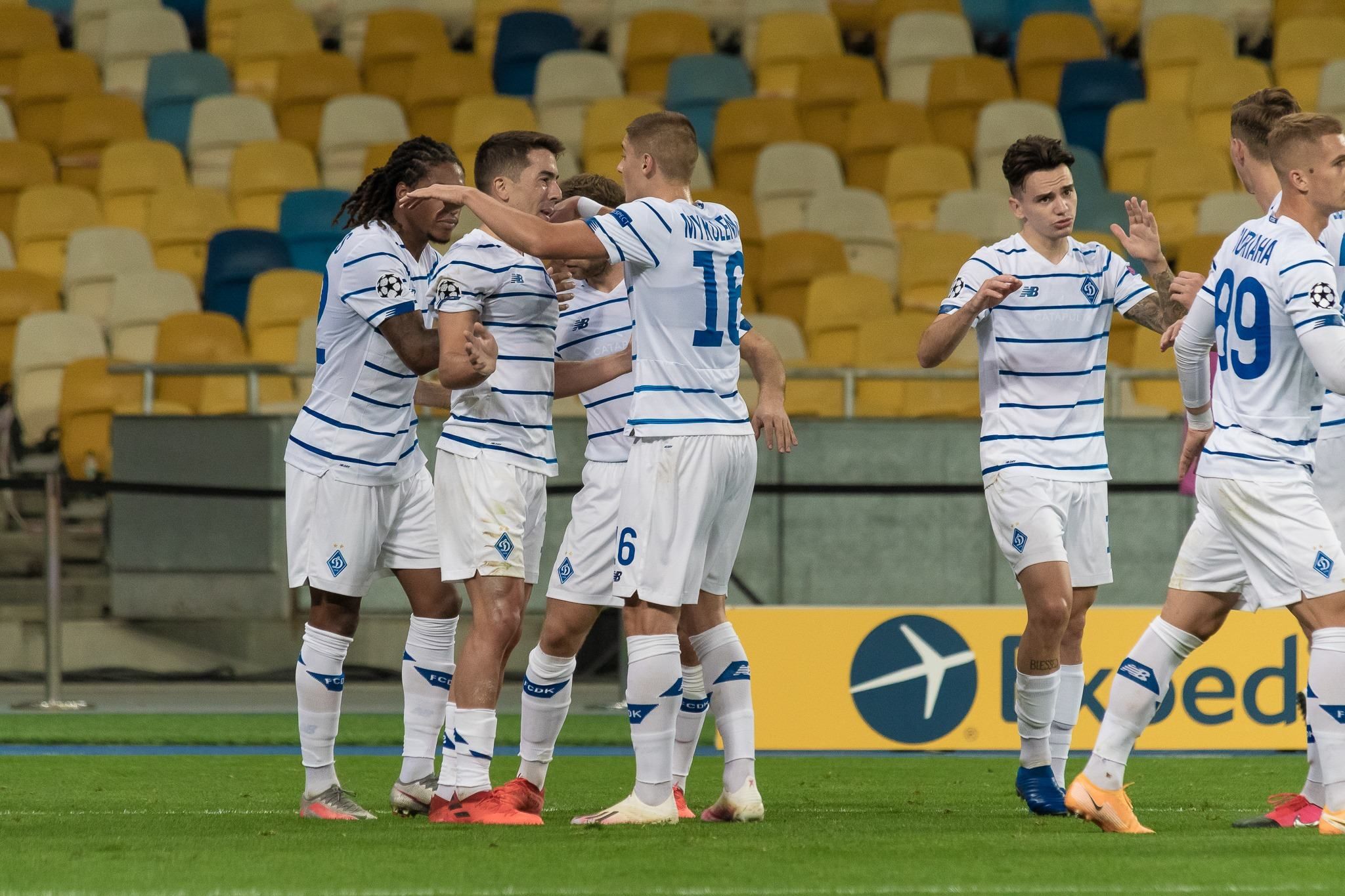 Досадная ничья "Динамо", пьяная авария футболиста "Металлиста 1925": новости спорта 28 октября Досадная ничья "Динамо", пьяная авария футболиста "Металлиста 1925": новости спорта 28 октября