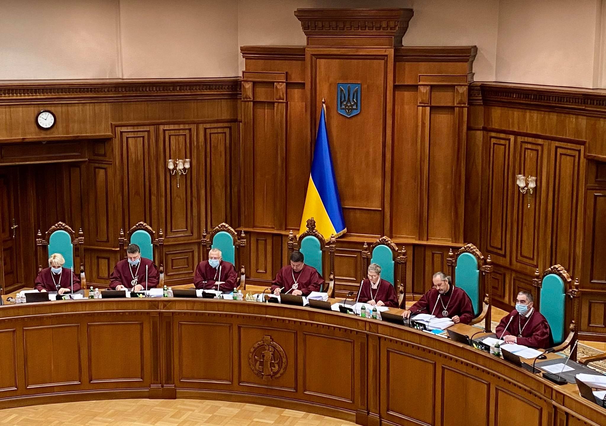 Судді виконали забаганку президента, – Рябошапка про рішення Конституційного Суду