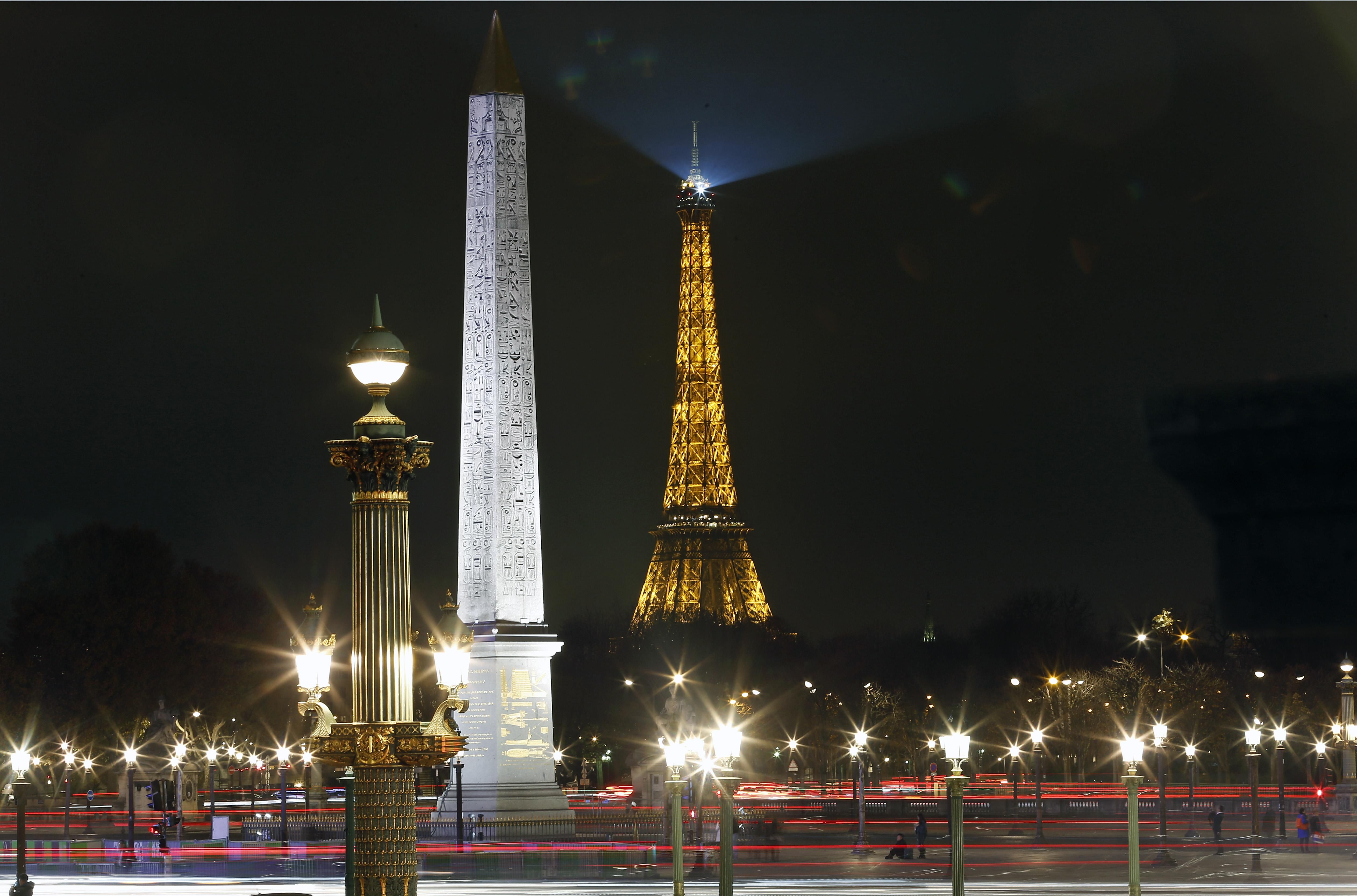 Франція посилює карантин через COVID-19 Франція посилює карантин через COVID-19