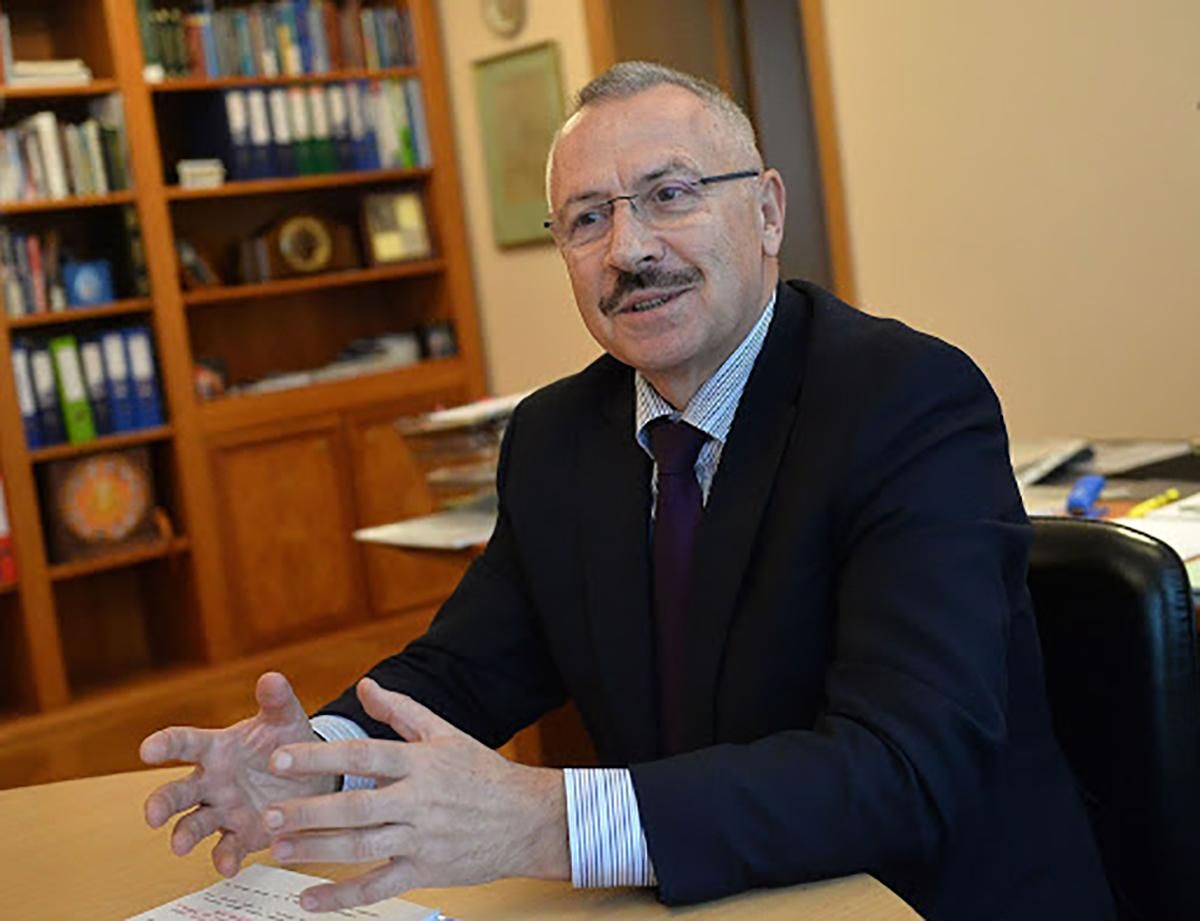 Рішення КСУ про декларування: позиція заступника голови КСУ Рішення КСУ про декларування: позиція заступника голови КСУ