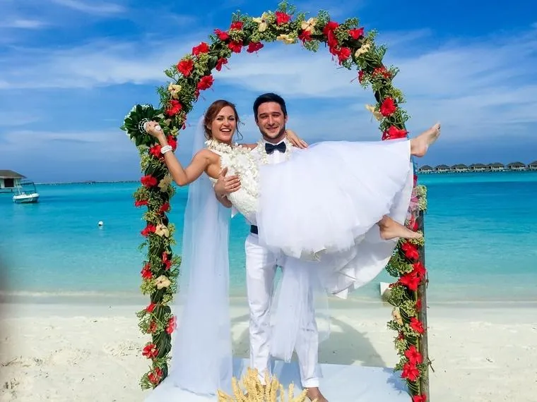 Наталя Денисенко і Андрій Фединчик на весіллі Наталя Денисенко і Андрій Фединчик на весіллі