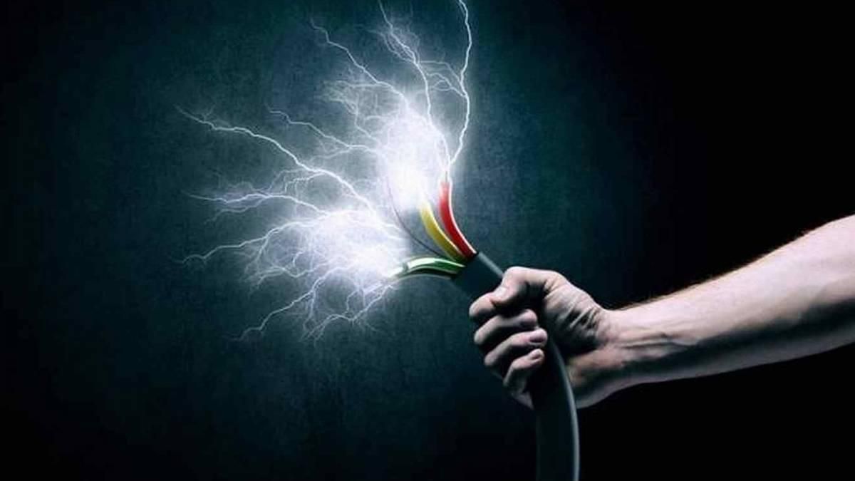 Во Львовской области мужчина умер от удара током: фото Во Львовской области мужчина умер от удара током: фото