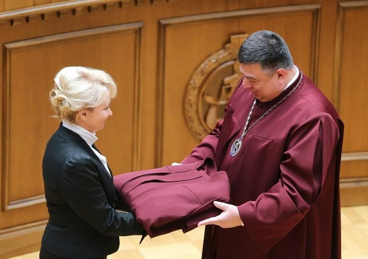 Председатель КСУ рассказал о люстрации судей и чиновников Председатель КСУ рассказал о люстрации судей и чиновников