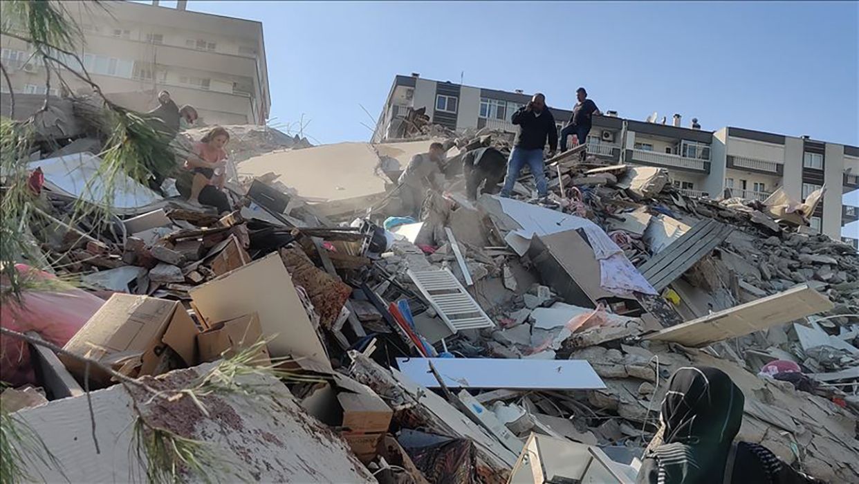 Землетрясение в Измире 30 октября 2020: число жертв в Турции