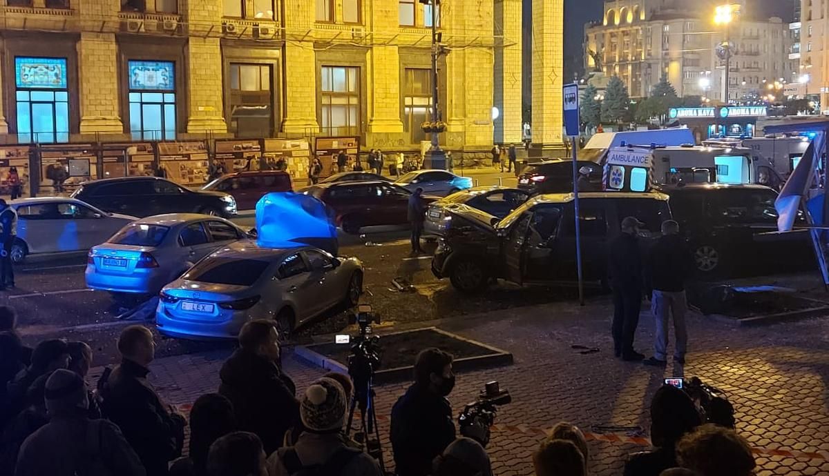 ДТП на Майдане и Крещатике 30.10.2020: видео ужасной аварии