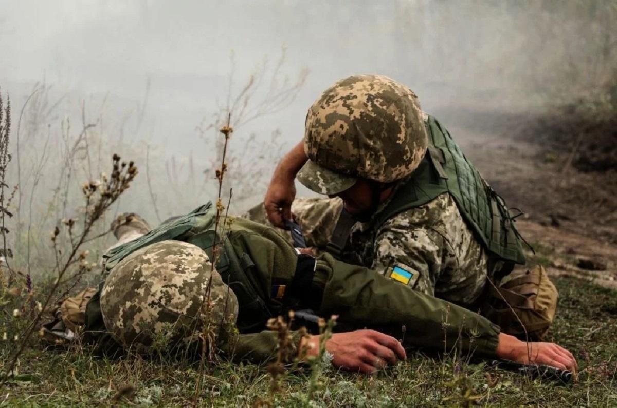 На Донбассе 3 военных ранены: их эвакуировали в госпиталь