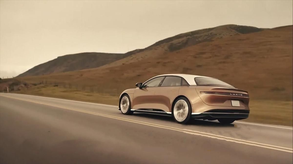 Трехмоторный Lucid Air сможет побить рекорд Tesla Model S: какие преимущества авто Трехмоторный Lucid Air сможет побить рекорд Tesla Model S: какие преимущества авто