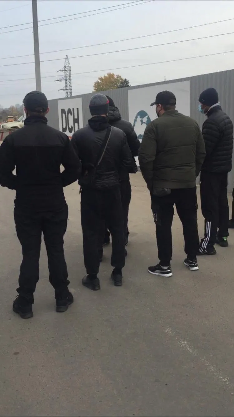 У Харкові на журналістів напали молоді люди