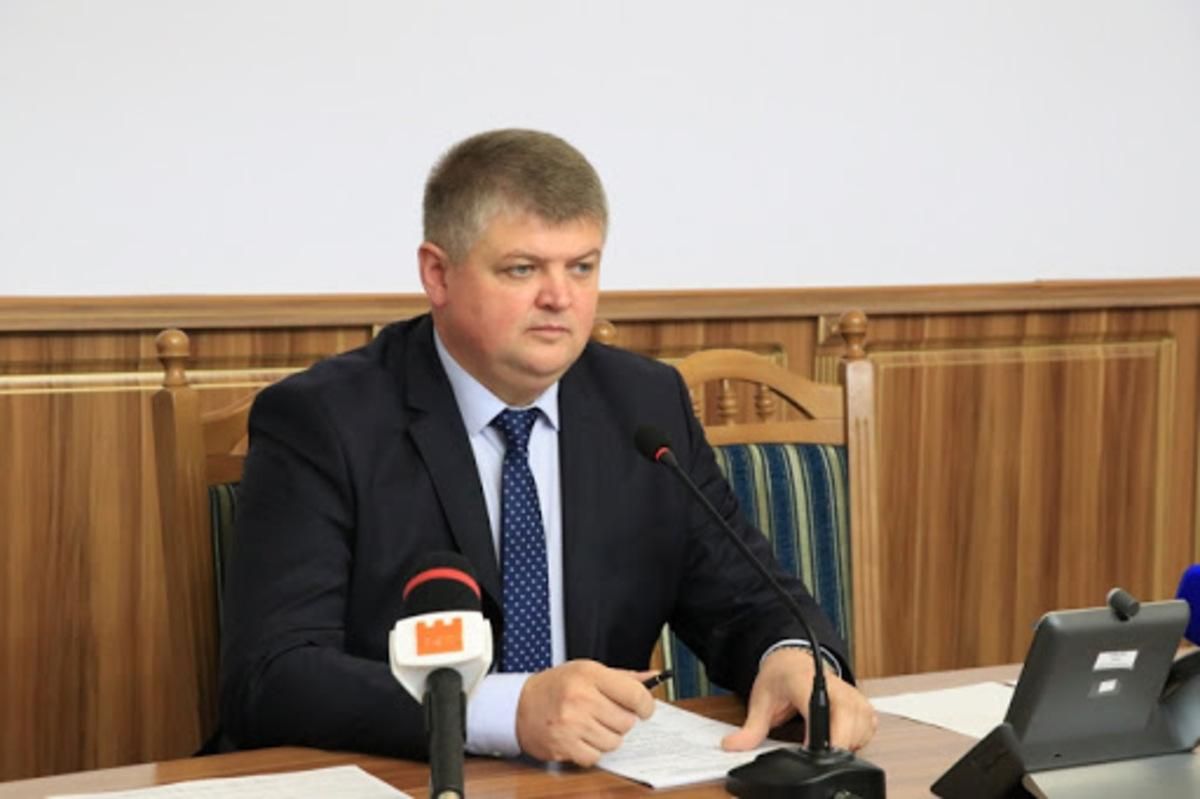 У голови Івано-Франківської ОДА Віталія Федоріва виявили COVID-19 У голови Івано-Франківської ОДА Віталія Федоріва виявили COVID-19