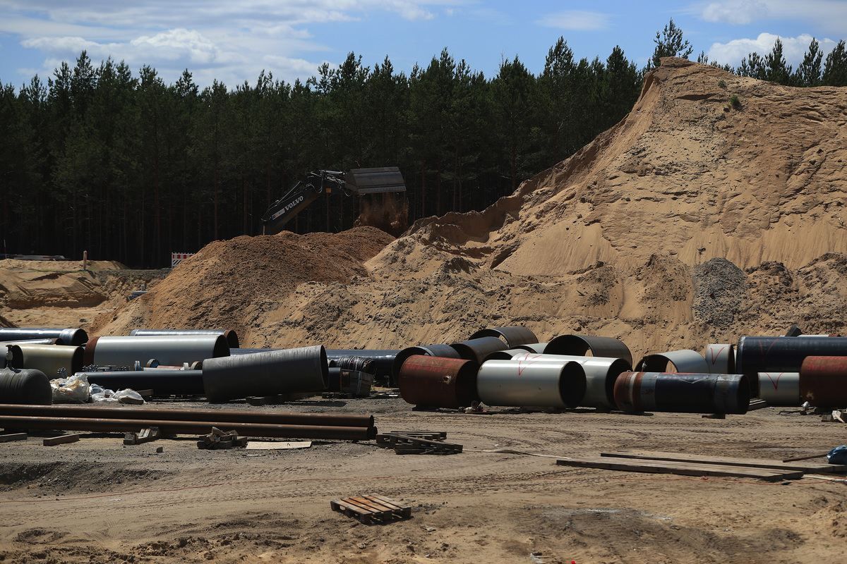 Транзит российского газа через Украину упал почти на 40% Транзит российского газа через Украину упал почти на 40%