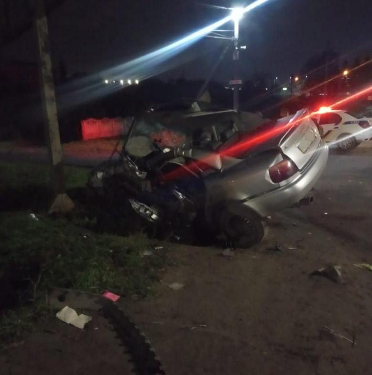 Под Львовом 31.10.2020 Audi врезалась в столб: травмировались 4 человек Под Львовом 31.10.2020 Audi врезалась в столб: травмировались 4 человек