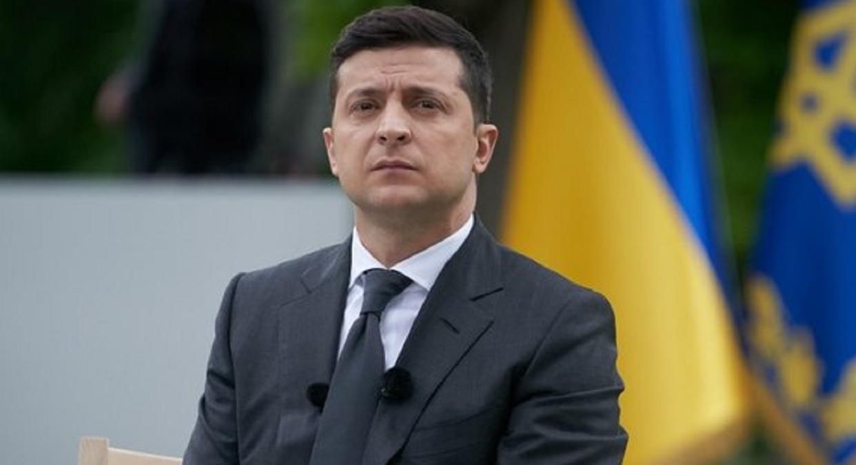 Зеленський порівняв кризу КСУ з втечею Януковича