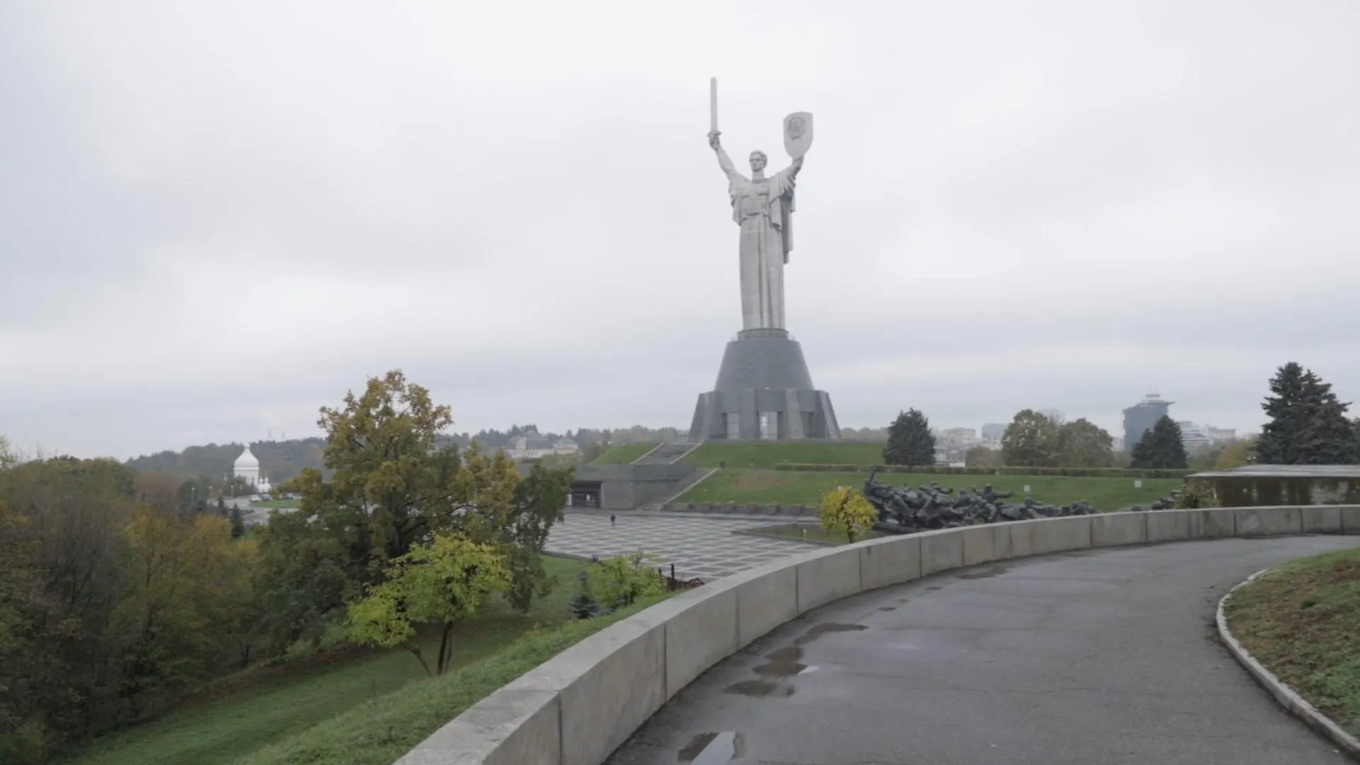 Батьківщина-мати Батьківщина-мати