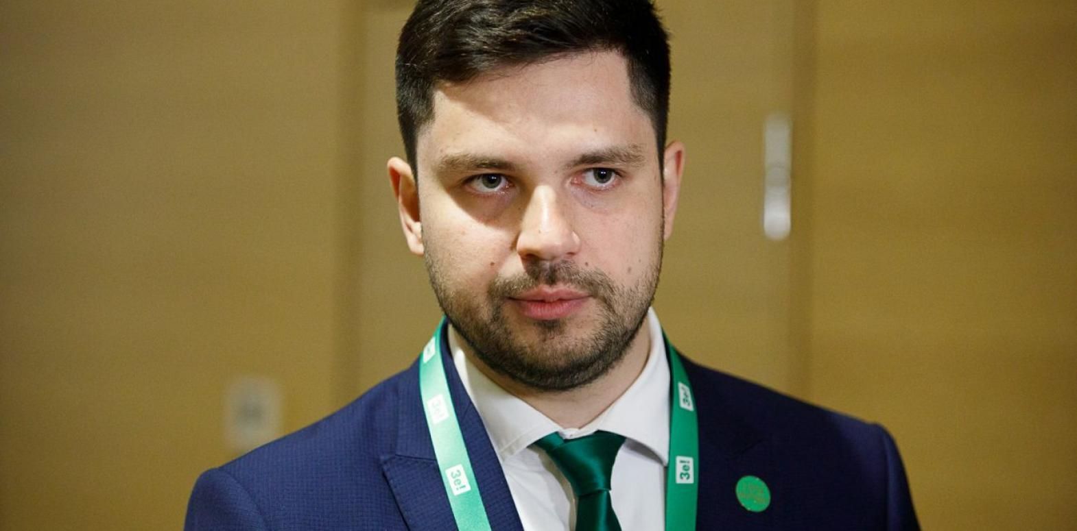 Сложение полномочий судей КСУ и роспуск Рады: Качура объяснил, возможно ли это Сложение полномочий судей КСУ и роспуск Рады: Качура объяснил, возможно ли это