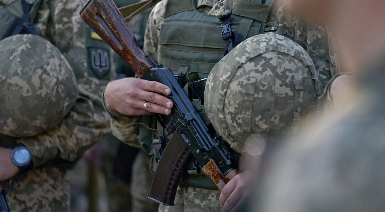 Один украинский боец 3 ноября 2020 получил ранения в Донбассе
